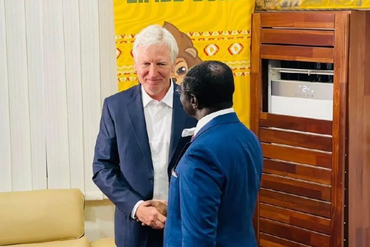 Marc Brys & Narcisse Mouelle Kombi