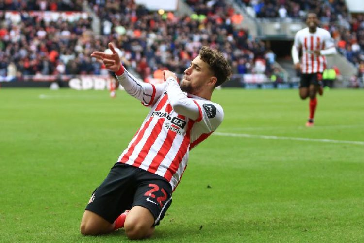 Un autre binational fait la une des potentielles recrues des Fennecs