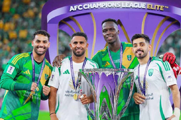 Riyad Mahrez et Edouard Mendy